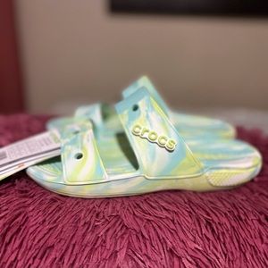 NWT Crocs Sandals Marble